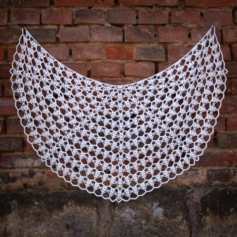 Háčkovaný šátek Sierra
